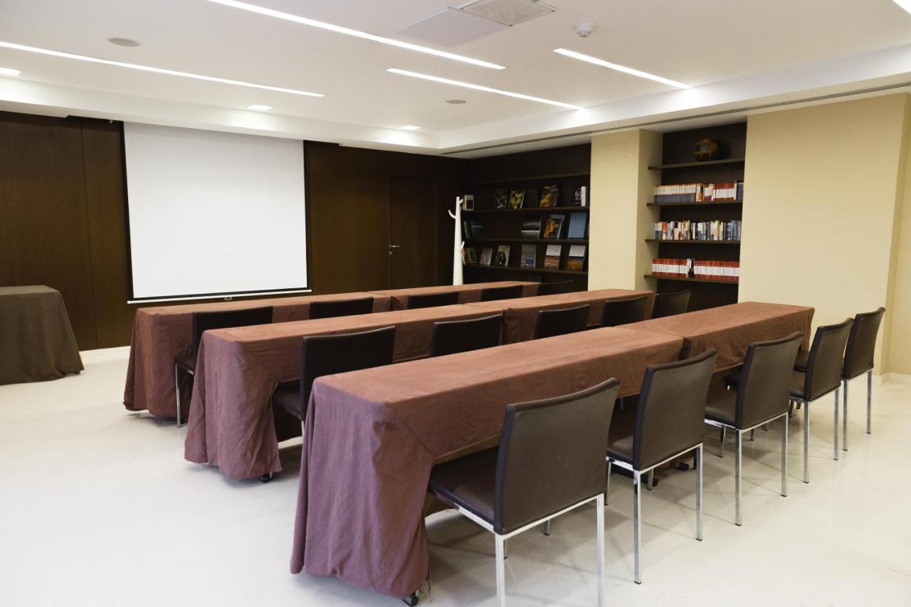Hotel Veracruz Plaza & Spa Valdepeñas Extérieur photo