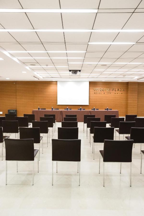 Hotel Veracruz Plaza & Spa Valdepeñas Extérieur photo